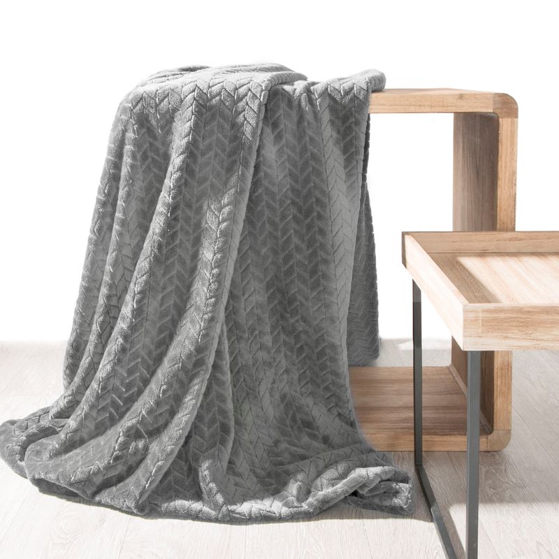 Jednofarebná deka - Cindy šedá (Rozmer deky: š. 70 cm x d. 160 cm)